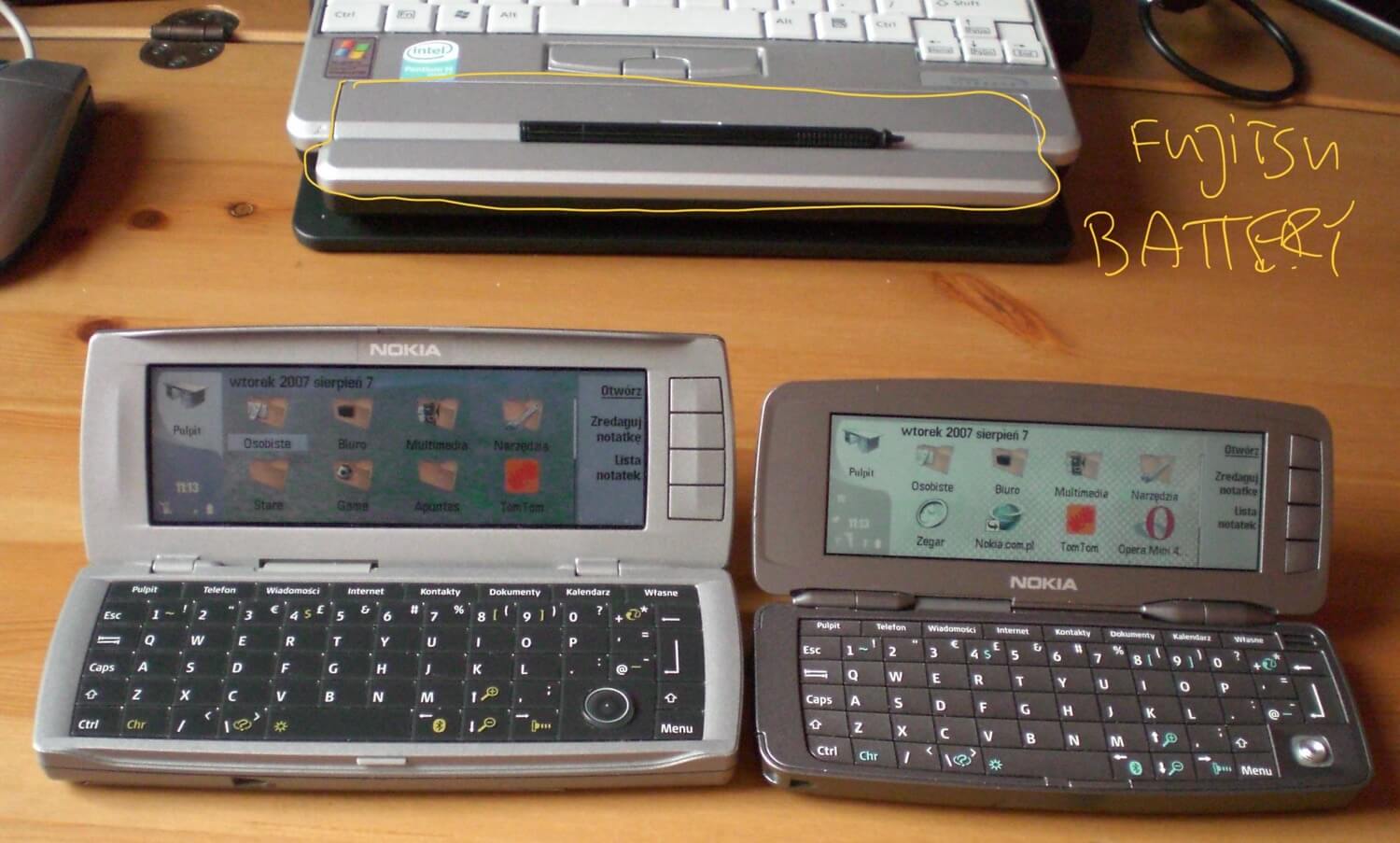 History of my 10 laptops - from 2000 and Compaq, Fujitsu, Toshiba, ThinkPad through 2008 with Apple MacBooks until now! fujitsu-battery